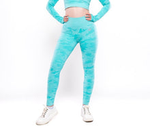 Load image into Gallery viewer, Camo Sport Legging &quot;Turquoise&quot;
