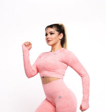 Load image into Gallery viewer, Camo Sport Long Sleeve Crop Top &quot;Salmon&quot;

